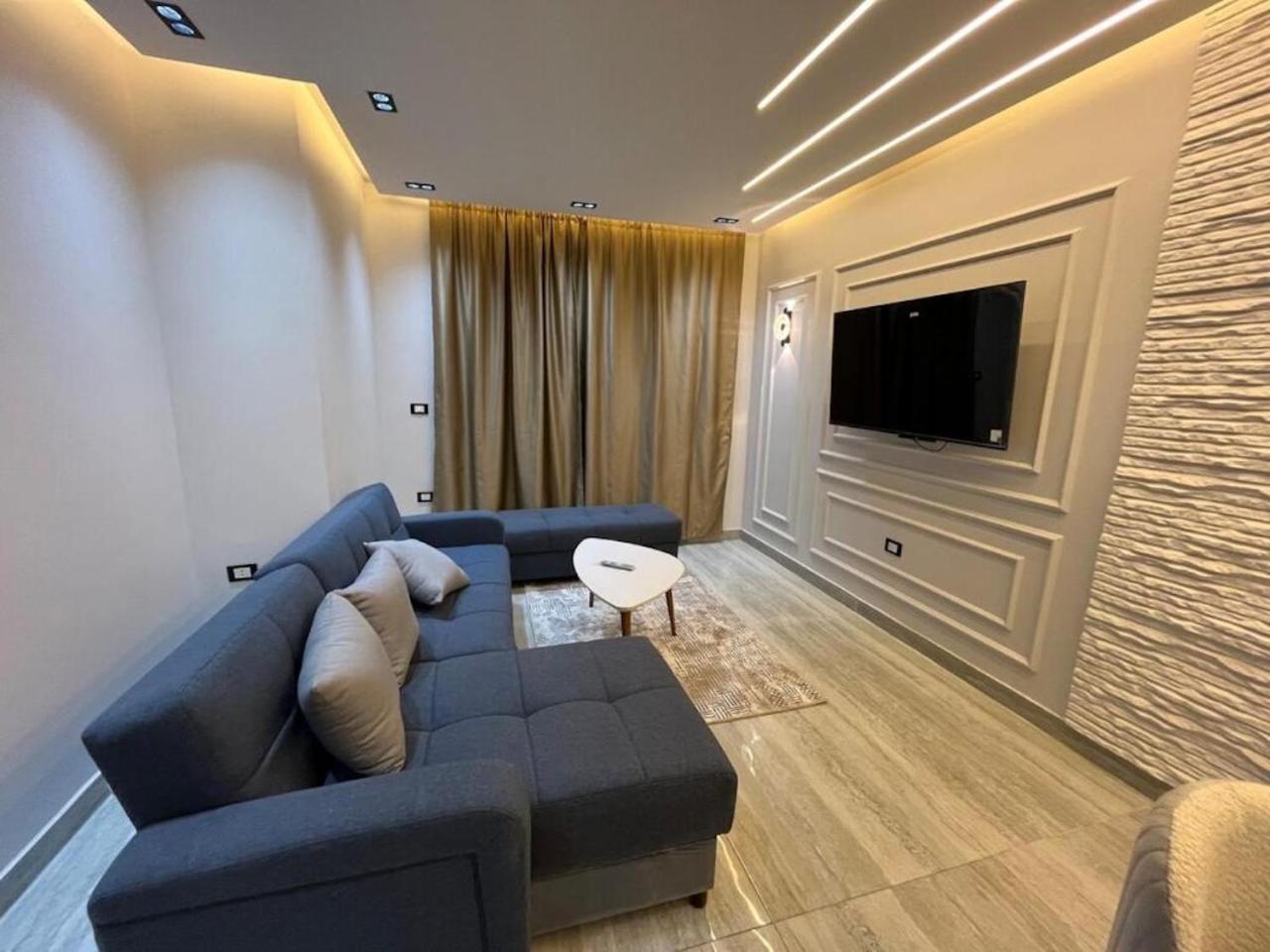 Z Pentloft Apartment Cairo